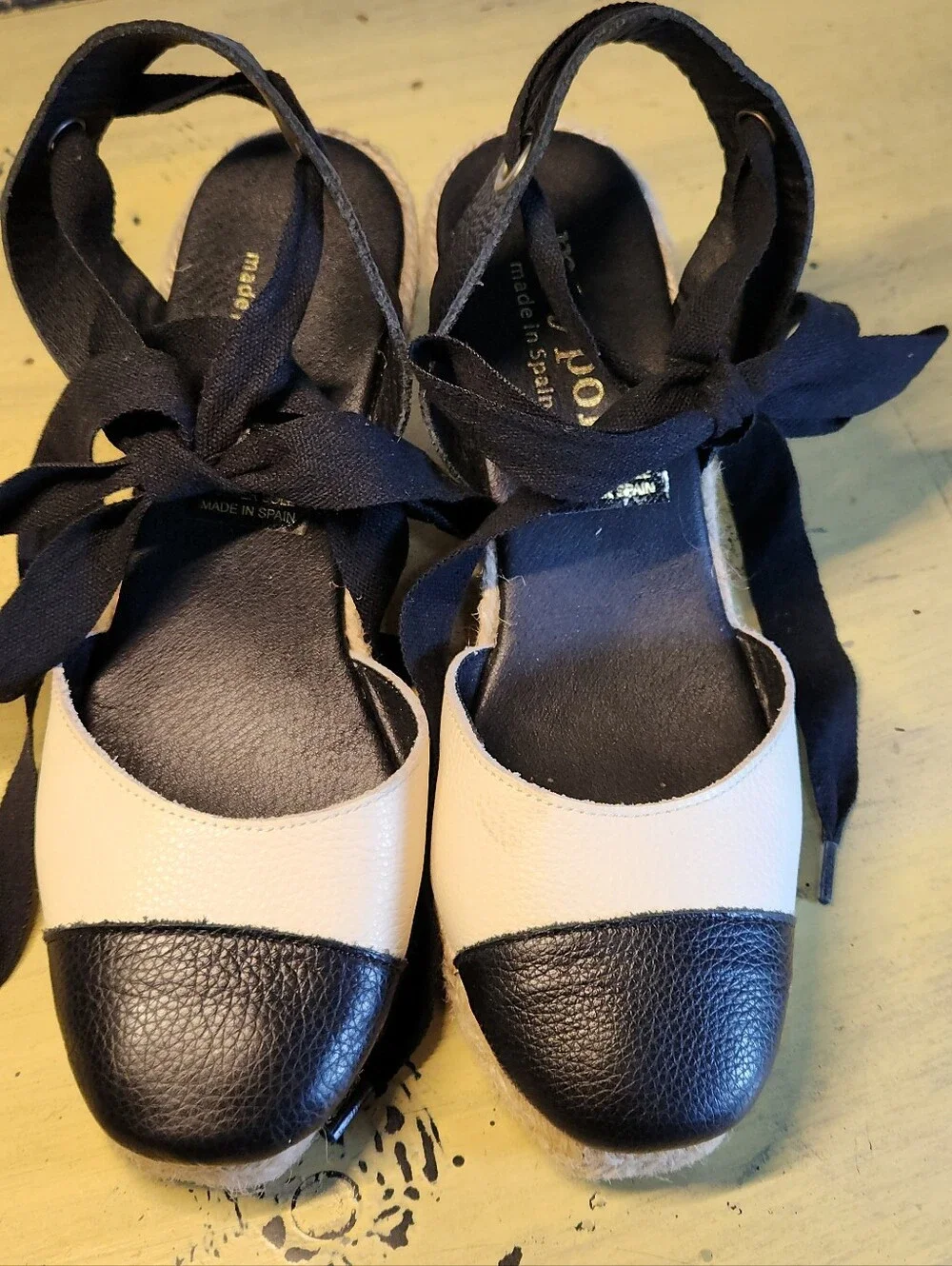 ✨ Maypol Black & Cream Cap-Toe Espadrille Wedge Sandals - Size 39 ✨